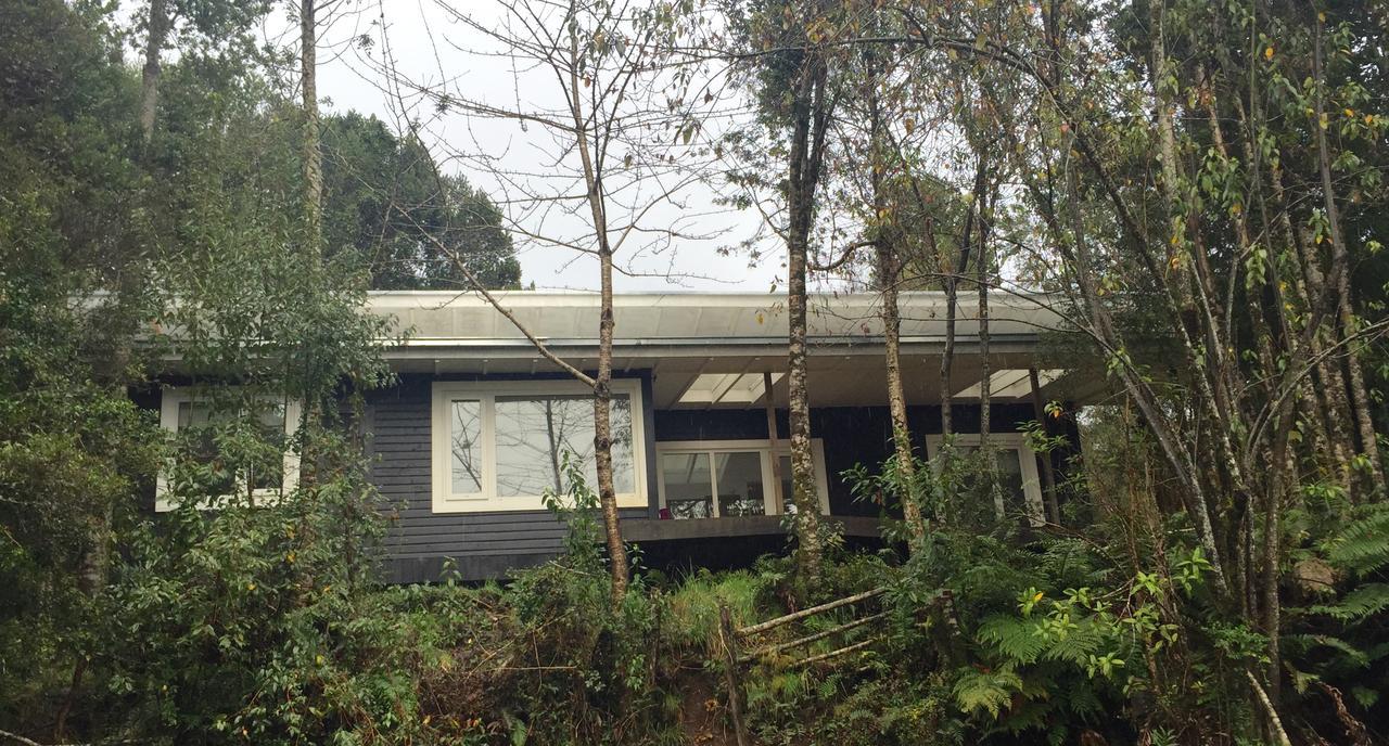 Mareas Ralun Lodge Exterior photo